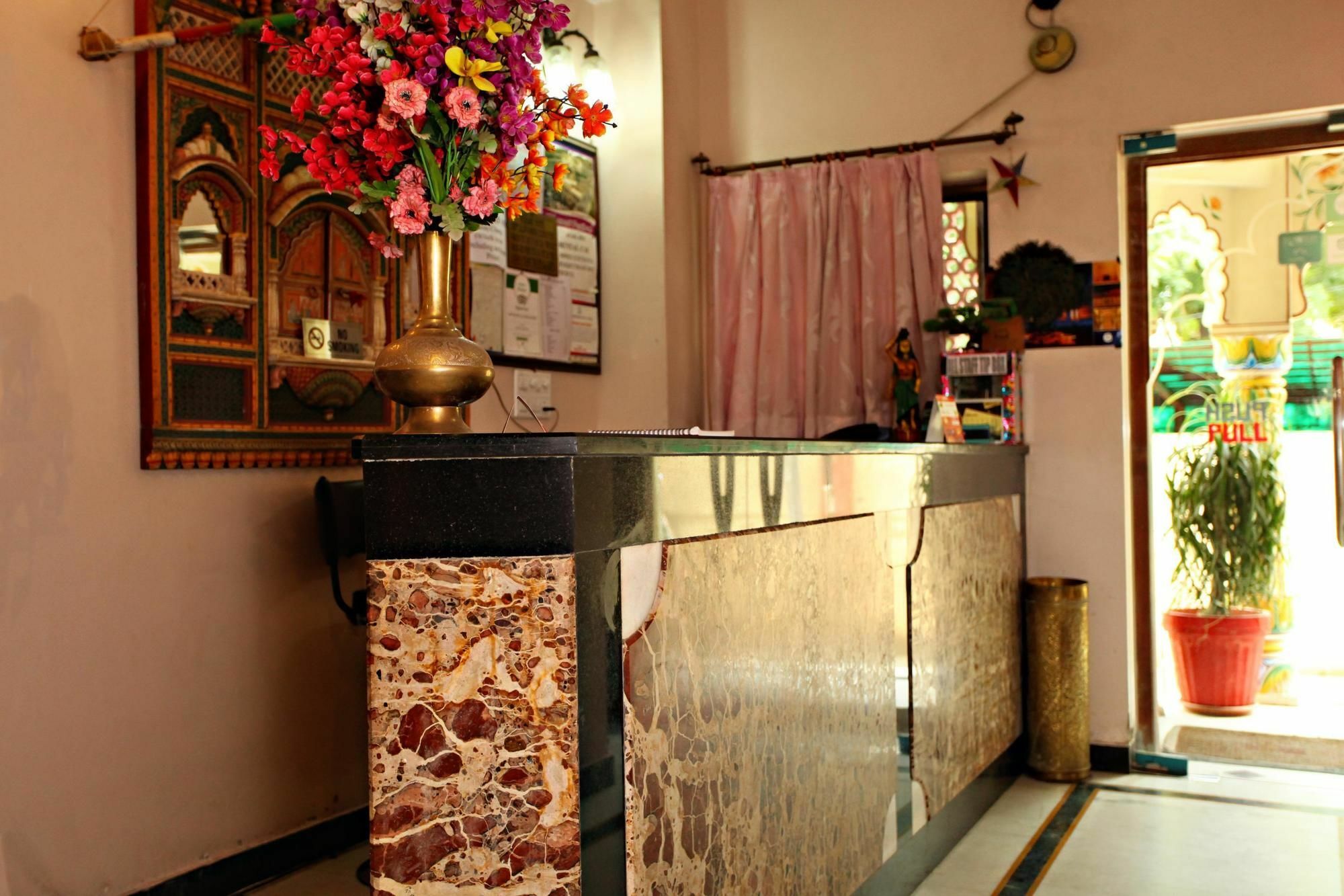 Oyo Rooms Nbc Hasanpura Road ジャイプール エクステリア 写真